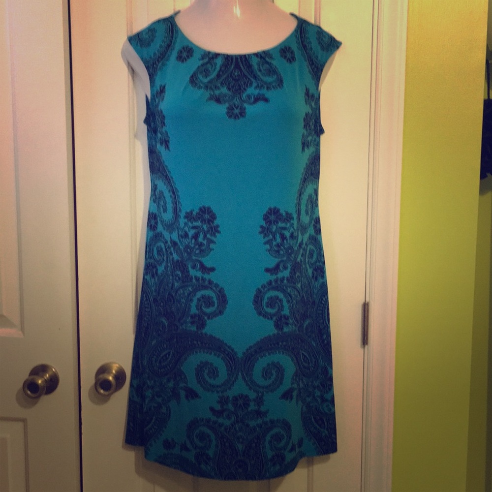 London Times sleeveless shift dress